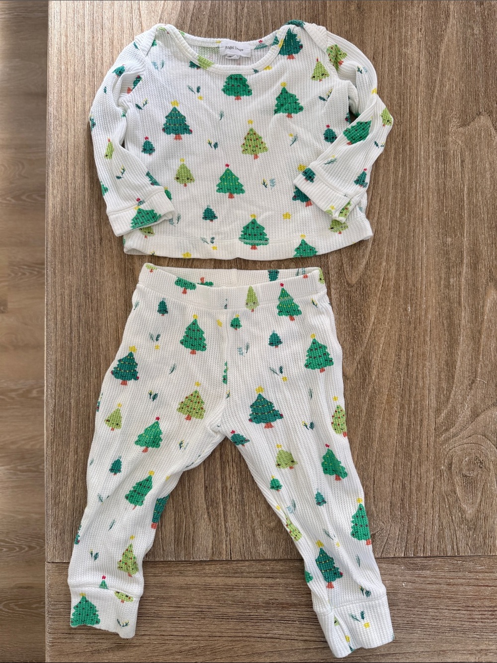 Angel Dear Christmas Tree Pajama Set Size 12-18 Months